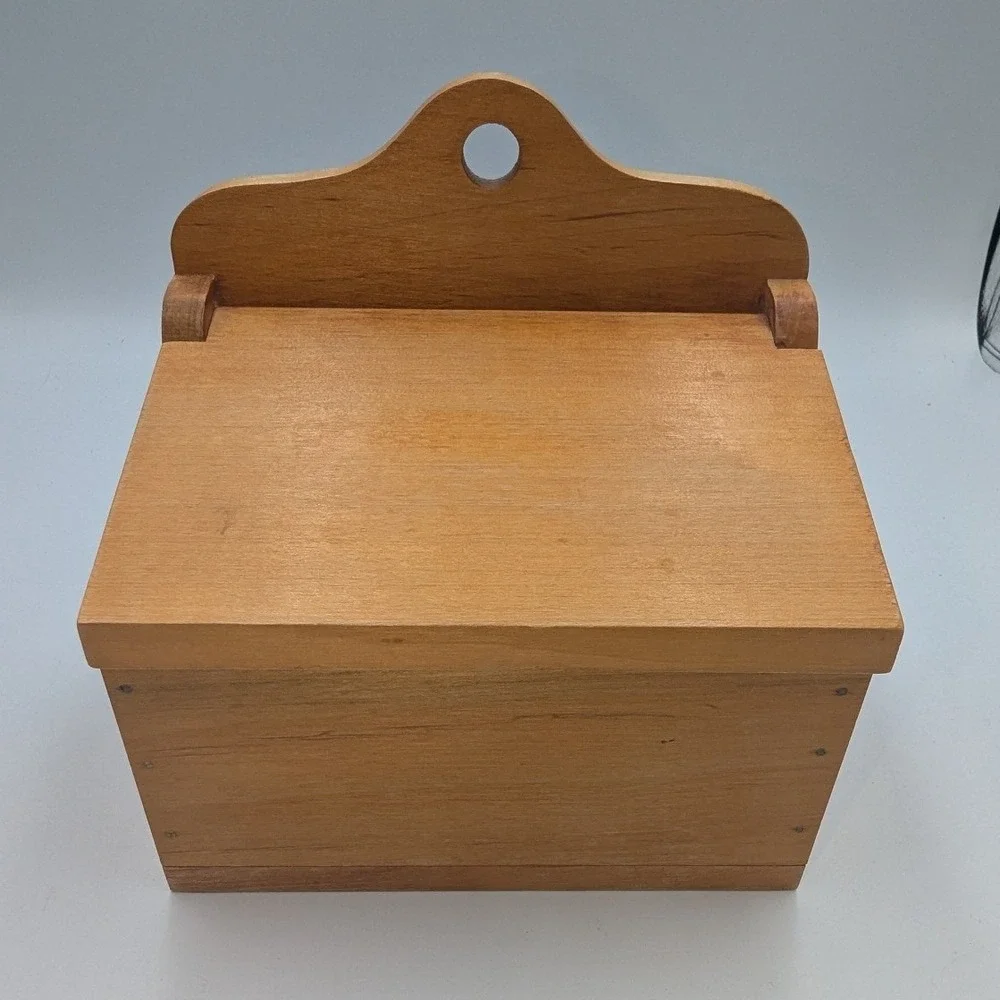 Colonial Williamsburg Wood Salt Box Brown Hinged Lid Wall Mount Storage